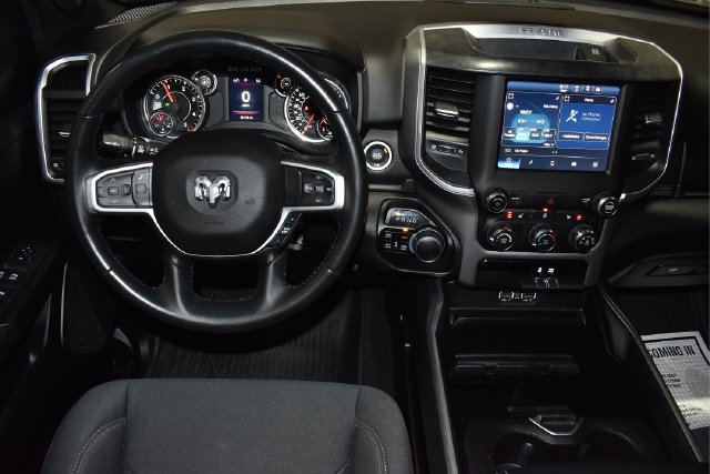 Used 2023 RAM 1500 Big Horn AWD/4WD image 34