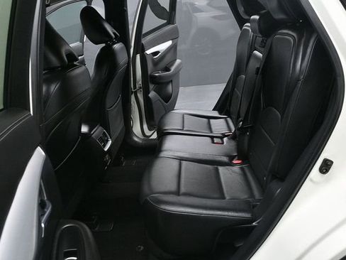Used 2019 INFINITI QX50 Essential w/ Premium Heat Package image 10