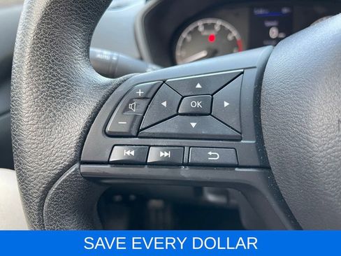 Used 2024 Nissan Altima 2.5 S FWD image 18