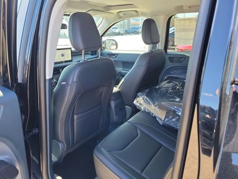 New 2026 Ford Maverick Lobo image 14