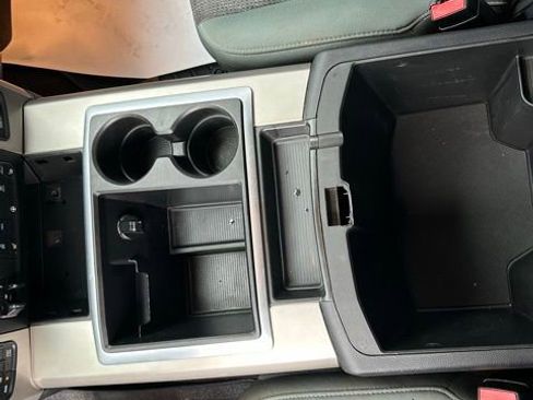 Used 2015 RAM 1500 Outdoorsman image 26