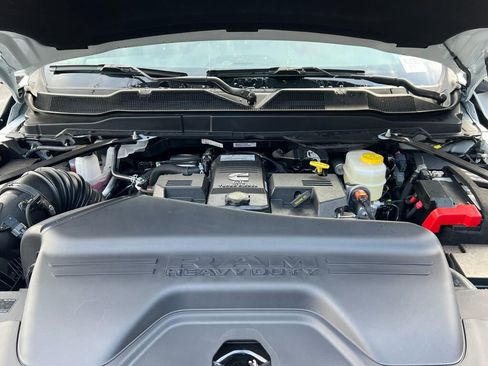 New 2024 RAM 3500 Tradesman image 10