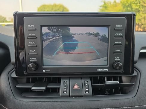 Used 2020 Toyota RAV4 XLE Premium AWD/4WD image 24