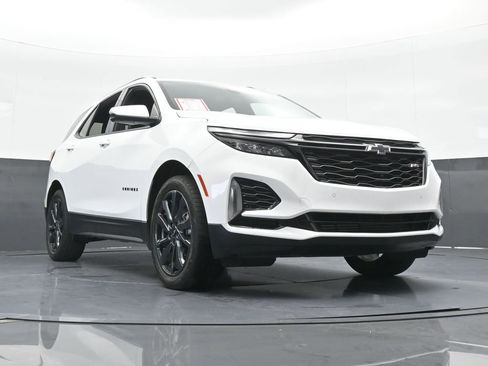 Used 2024 Chevrolet Equinox RS w/ RS Leather Package image 67