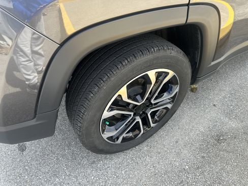 Used 2022 Jeep Compass Limited AWD/4WD image 23