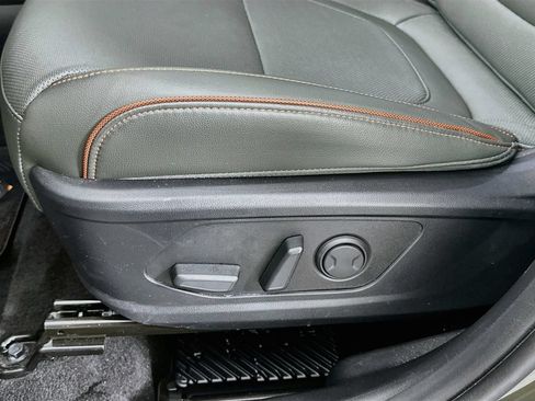 Certified 2025 Hyundai Santa Cruz Limited AWD/4WD image 20