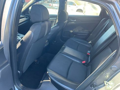 Used 2020 Honda Civic Sport image 11