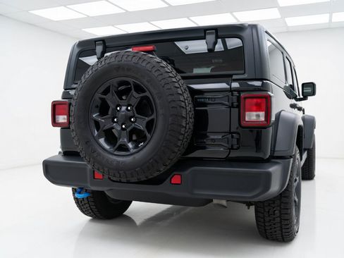 Used 2023 Jeep Wrangler Unlimited w/ 8.4" Radio Group AWD/4WD image 5