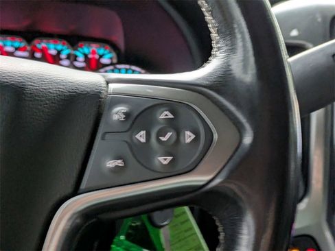 Used 2018 Chevrolet Silverado 1500 LT w/ All Star Edition image 26