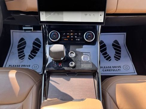 Used 2023 Land Rover Range Rover Sport SE AWD/4WD image 27