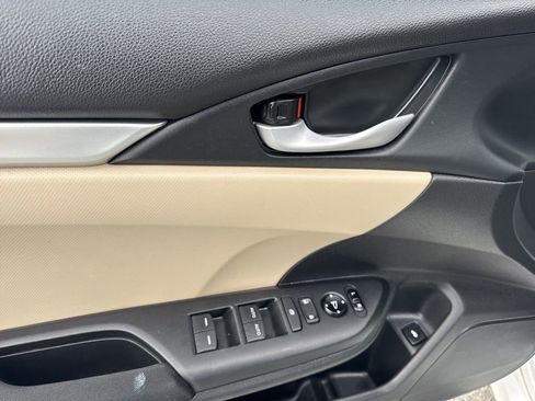 Used 2020 Honda Civic LX image 22