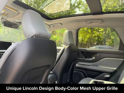 Used 2022 Lincoln Corsair Reserve w/ Equipment Group 201A AWD/4WD image 23