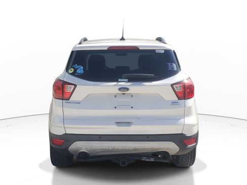 Used 2019 Ford Escape SEL FWD image 6