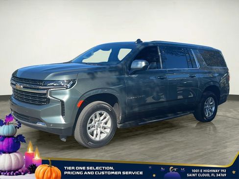 Certified 2024 Chevrolet Suburban LT image 2