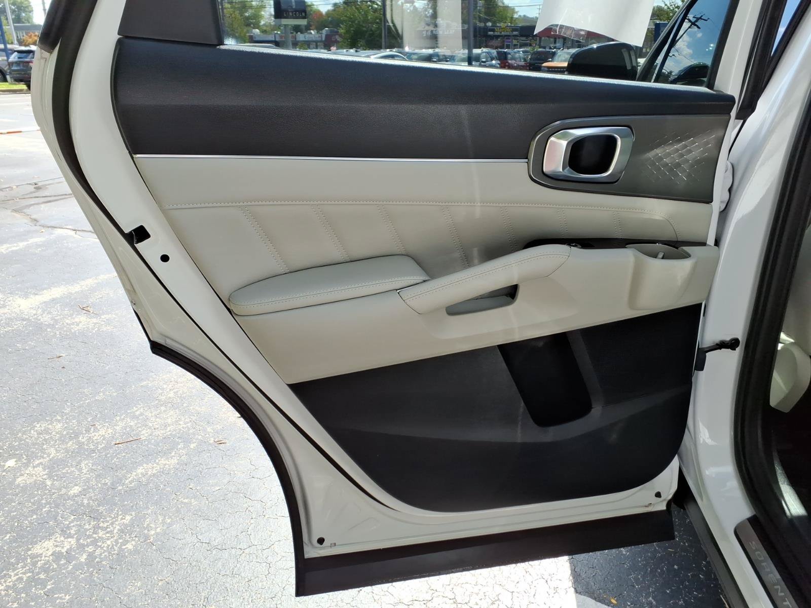Used 2021 Kia Sorento SX AWD/4WD image 24