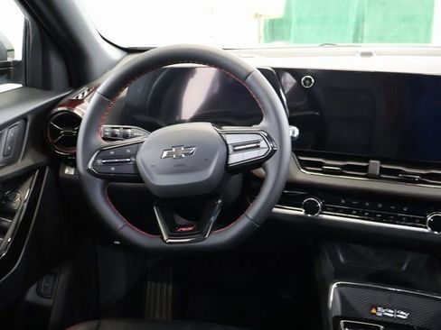 New 2026 Chevrolet Equinox RS image 13