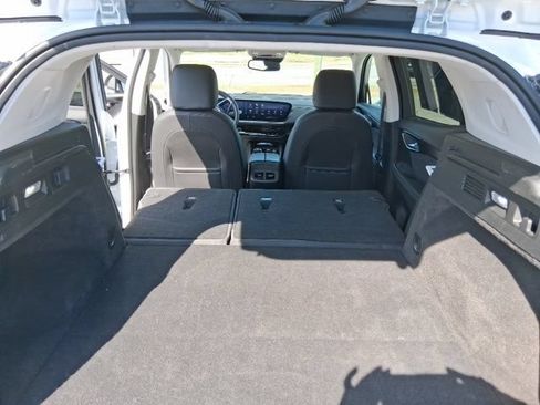 Used 2024 Buick Envision Preferred AWD/4WD image 29