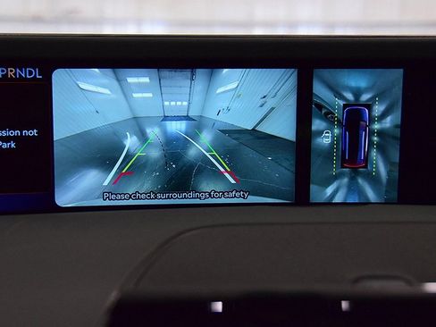 Used 2024 Lincoln Nautilus Reserve image 22