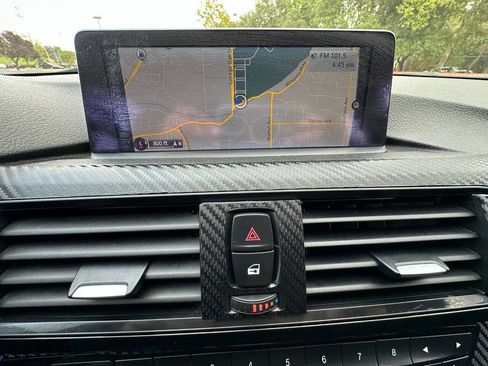 Used 2015 BMW 320i Sedan image 12