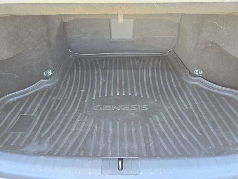 Used 2017 Genesis G80 3.8 w/ Option Group 02 image 27