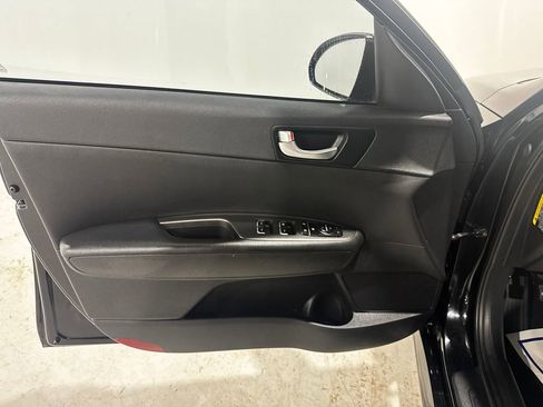 Used 2017 Kia Optima LX image 16