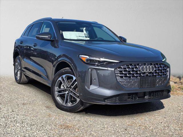 New 2026 Audi Q5 Premium Plus AWD/4WD image 1