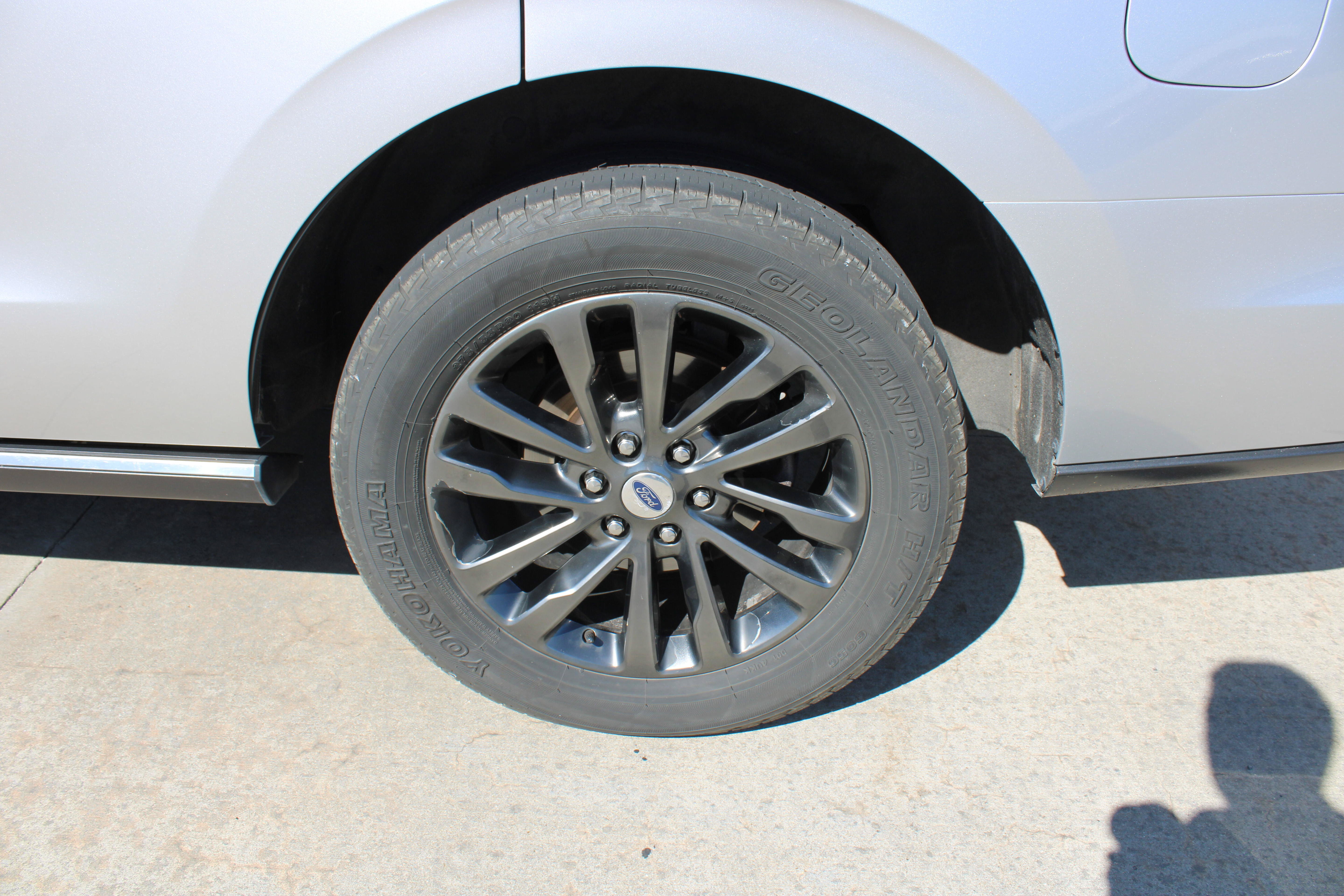 Used 2019 Ford Expedition Limited w/ Equipment Group 301A AWD/4WD image 10