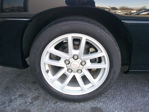 Used 2002 Chevrolet Camaro Z28 w/ SS Performance/Appearance Pkg image 42