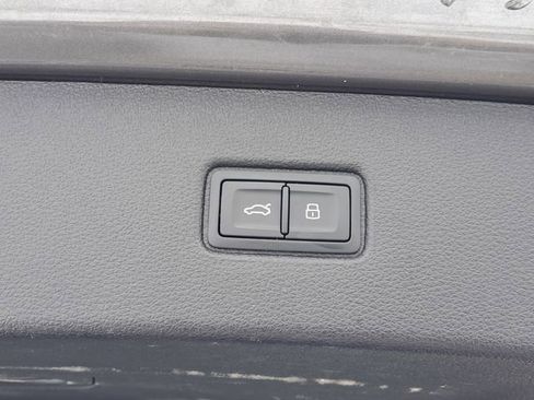 Used 2025 Audi Q7 3.0T Premium Plus image 29