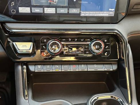 Used 2024 GMC Sierra 2500 AT4 w/ AT4 Premium Plus Package image 29