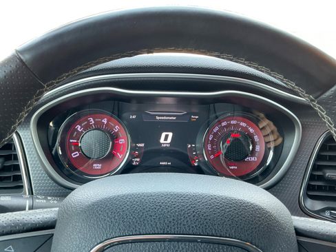 Used 2015 Dodge Challenger SRT Hellcat image 13