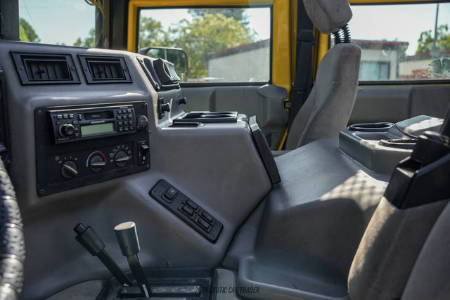 Used 2002 HUMMER H1 4-Door Open Top AWD/4WD image 23