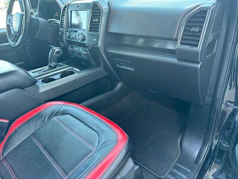 Used 2019 Ford F150 Lariat AWD/4WD image 6