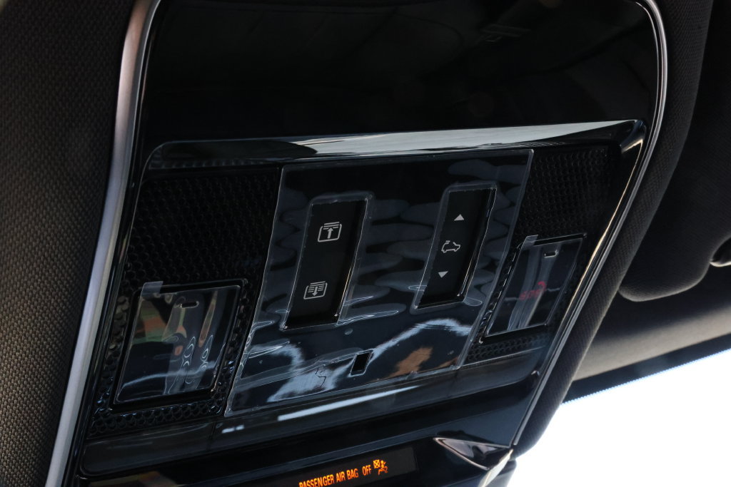 New 2027 Land Rover Range Rover Sport SE AWD/4WD image 29