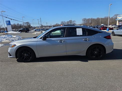 Used 2024 Honda Civic Sport image 3