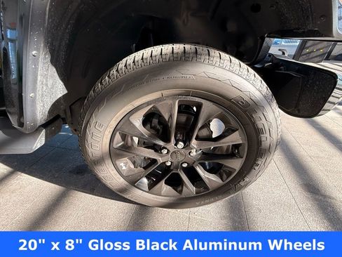 Certified 2022 Jeep Gladiator Overland image 42