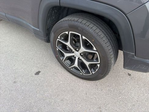 Used 2024 Jeep Compass Limited image 24