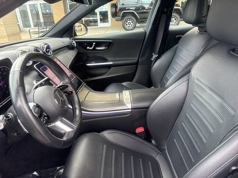 Used 2023 Mercedes-Benz C 300 Sedan image 8