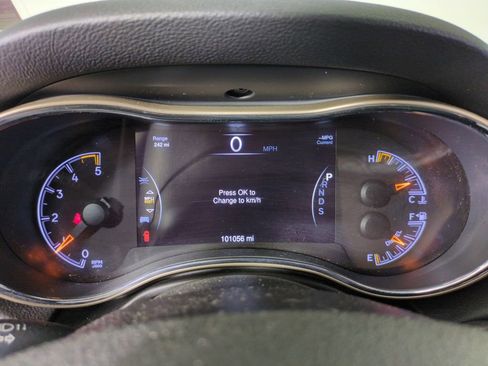 Used 2015 Jeep Grand Cherokee Limited w/ Luxury Group II image 15