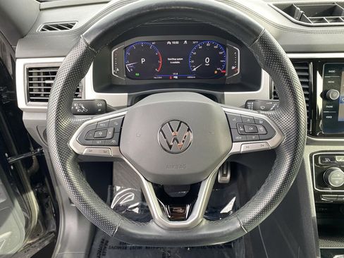 Used 2021 Volkswagen Atlas Cross Sport SEL Premium image 18