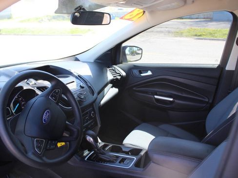 Used 2018 Ford Escape SE AWD/4WD image 19