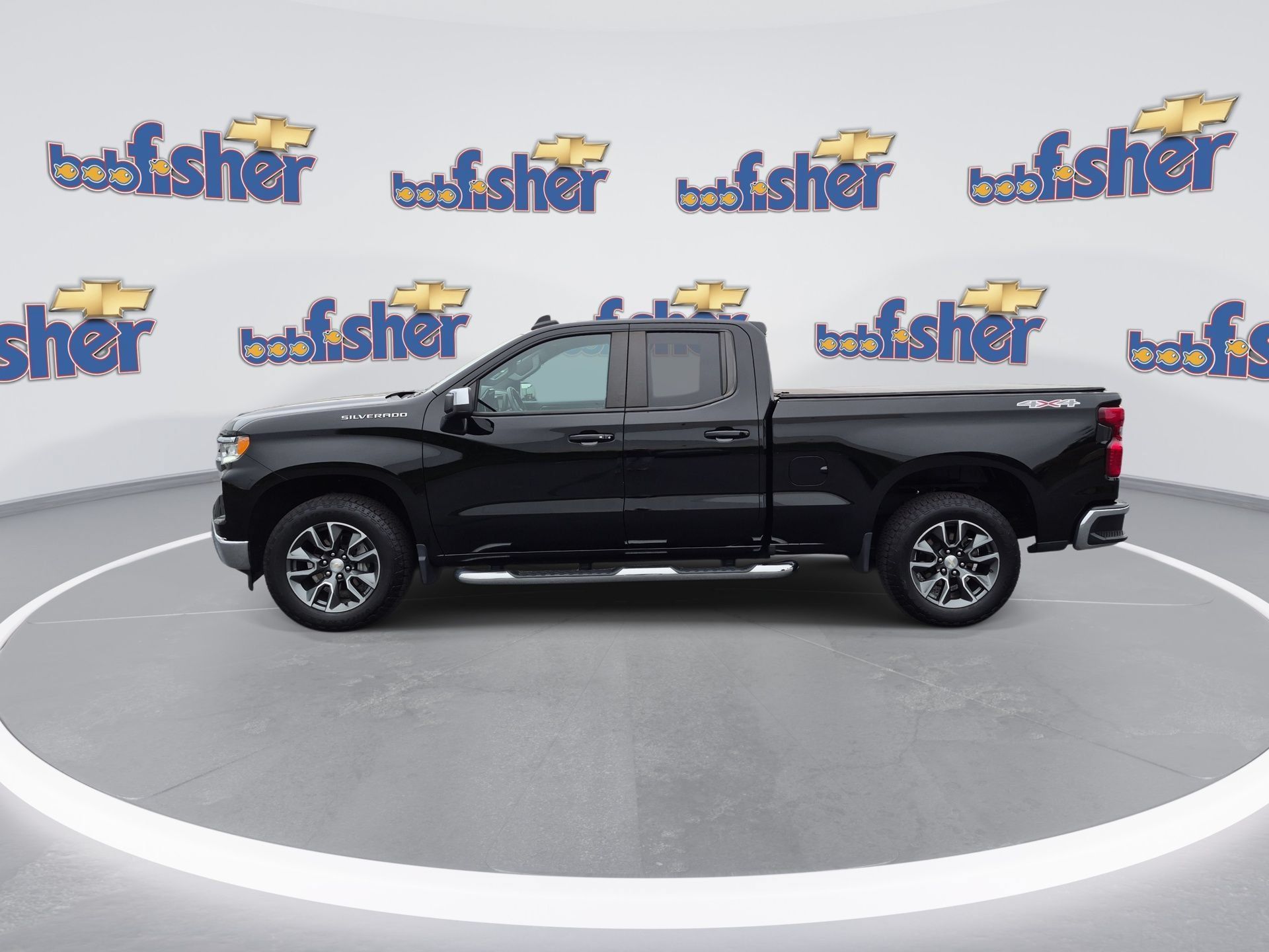 Certified 2024 Chevrolet Silverado 1500 LT AWD/4WD image 5