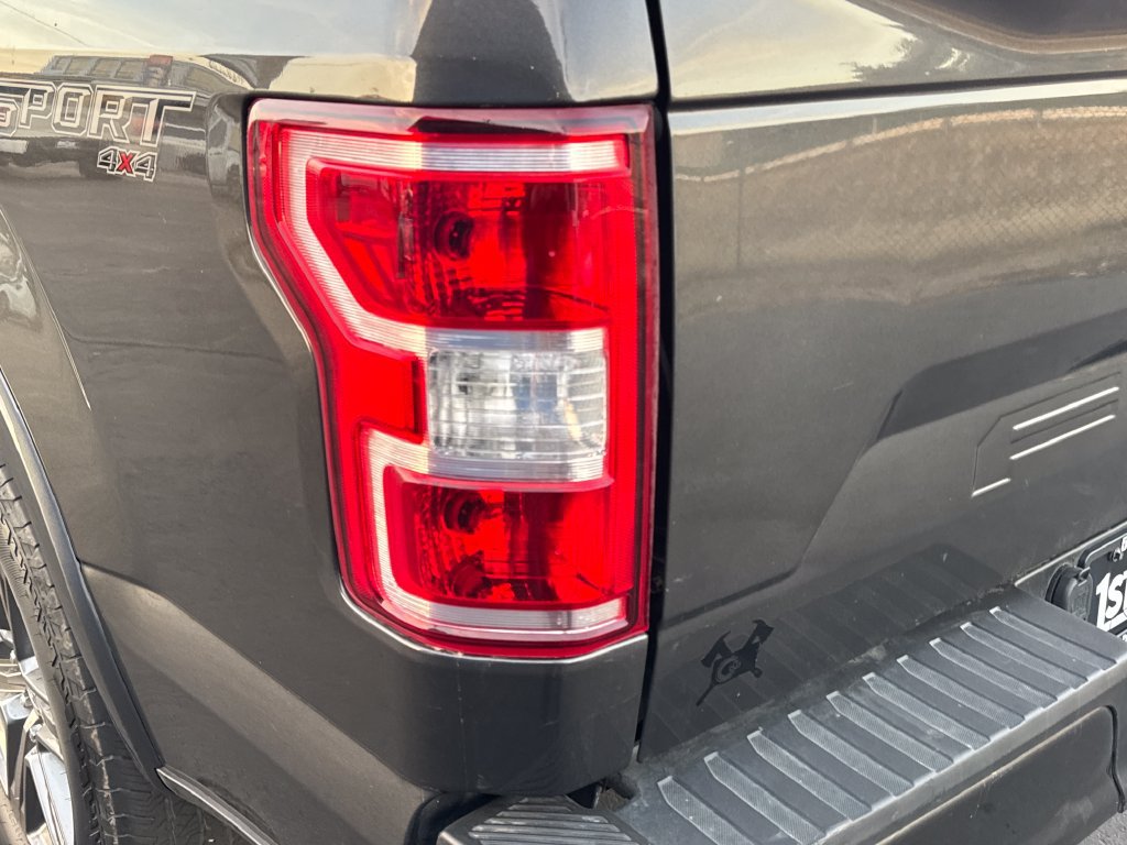 Used 2020 Ford F150 XLT w/ Equipment Group 302A Luxury AWD/4WD image 17