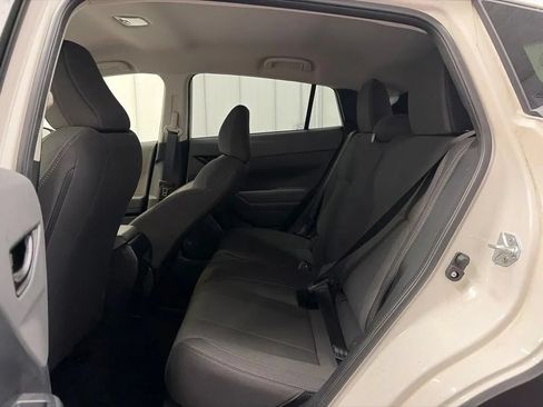 Used 2024 Subaru Crosstrek 2.0i AWD/4WD image 14