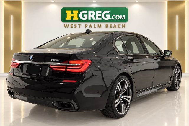 Used 2017 BMW 750i RWD image 6