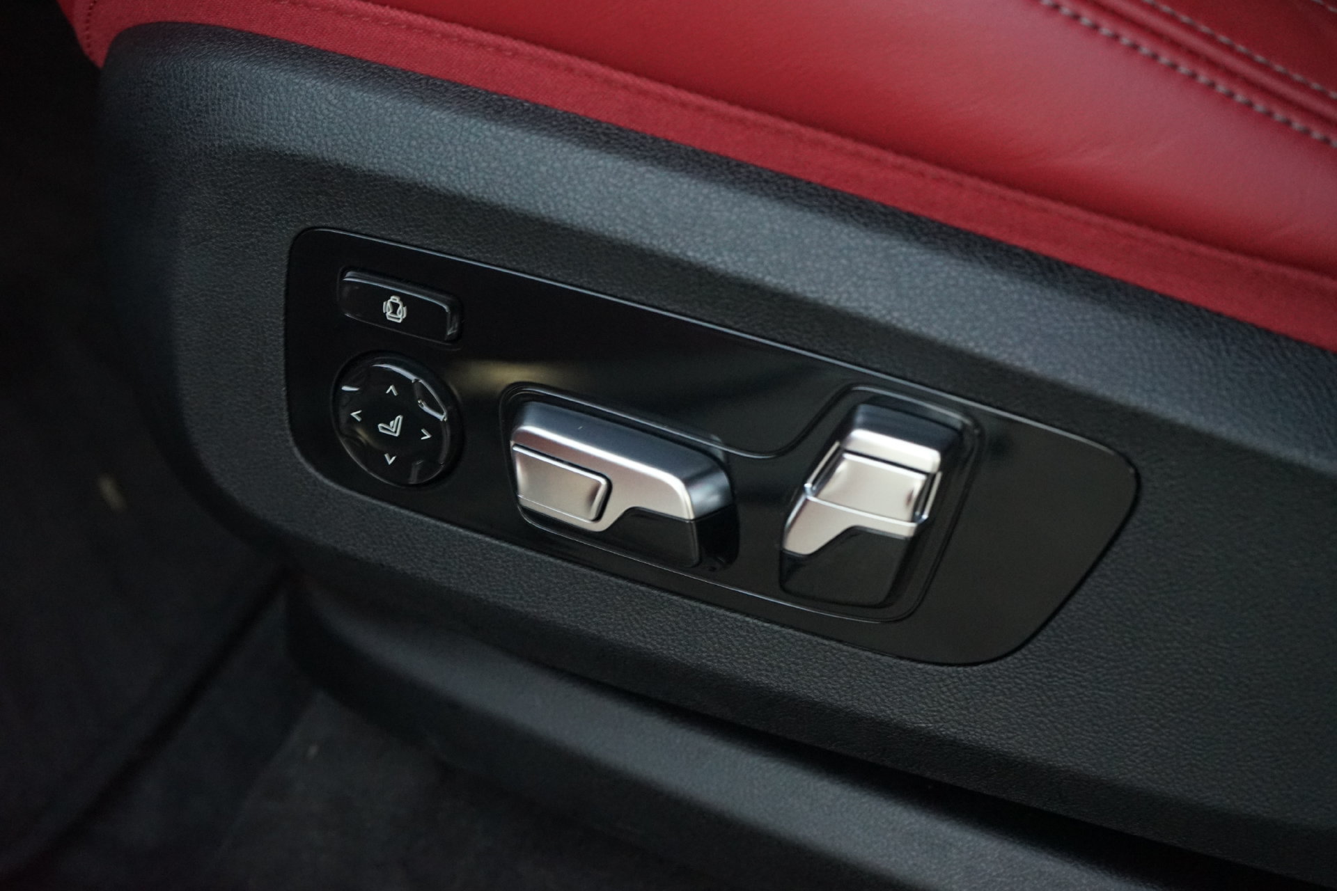 Used 2023 BMW XM AWD/4WD image 23
