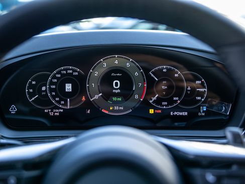 New 2026 Porsche Cayenne Turbo image 27