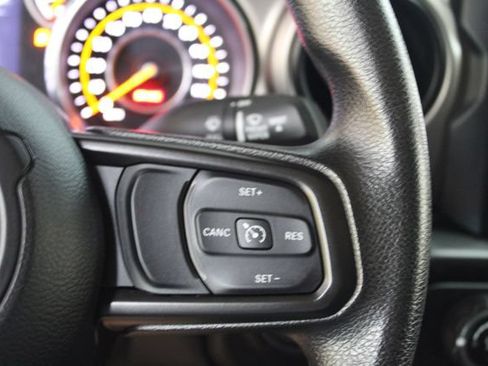Used 2020 Jeep Wrangler Sport AWD/4WD image 15