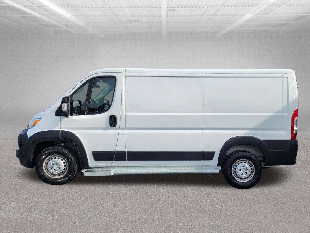 Used 2025 RAM ProMaster 2500 w/ U-Haul Equipment Group FWD image 4
