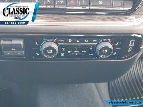 Used 2025 Chevrolet Silverado 1500 RST RWD image 20